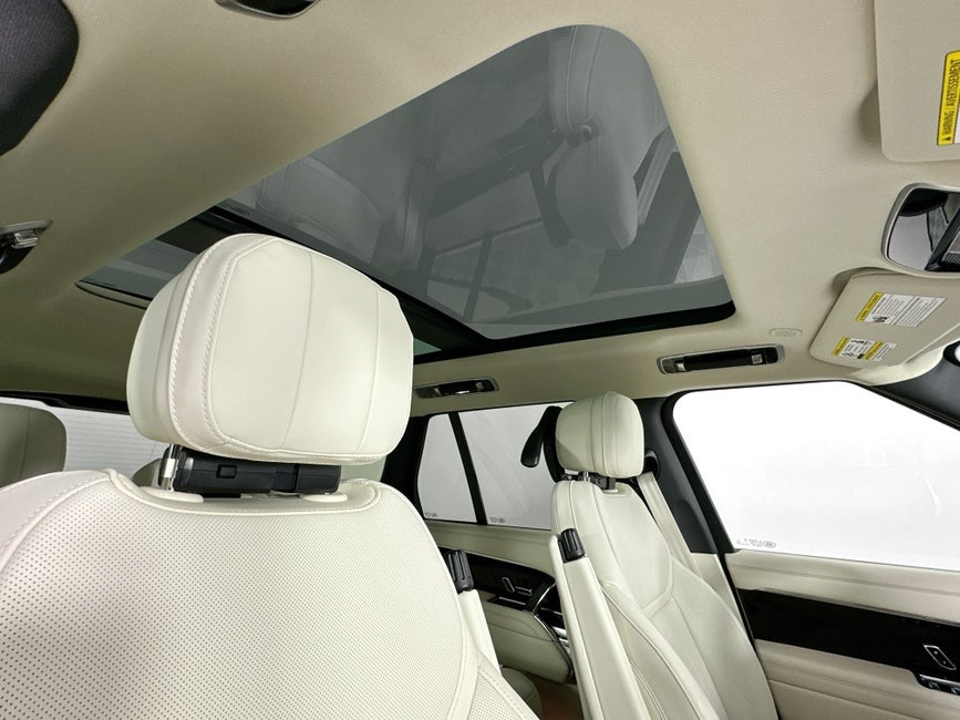 2024 Land Rover Range Rover SE in Naples, FL - Naples Luxury Imports