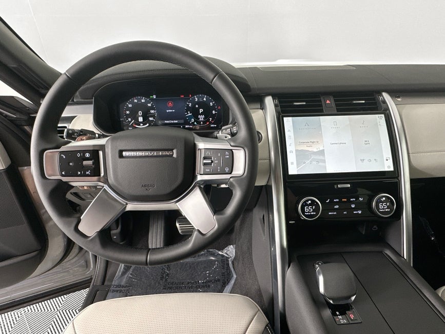 2024 Land Rover Discovery Dynamic SE in Naples, FL - Naples Luxury Imports
