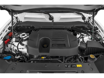 2026 Land Rover Defender 130 V8