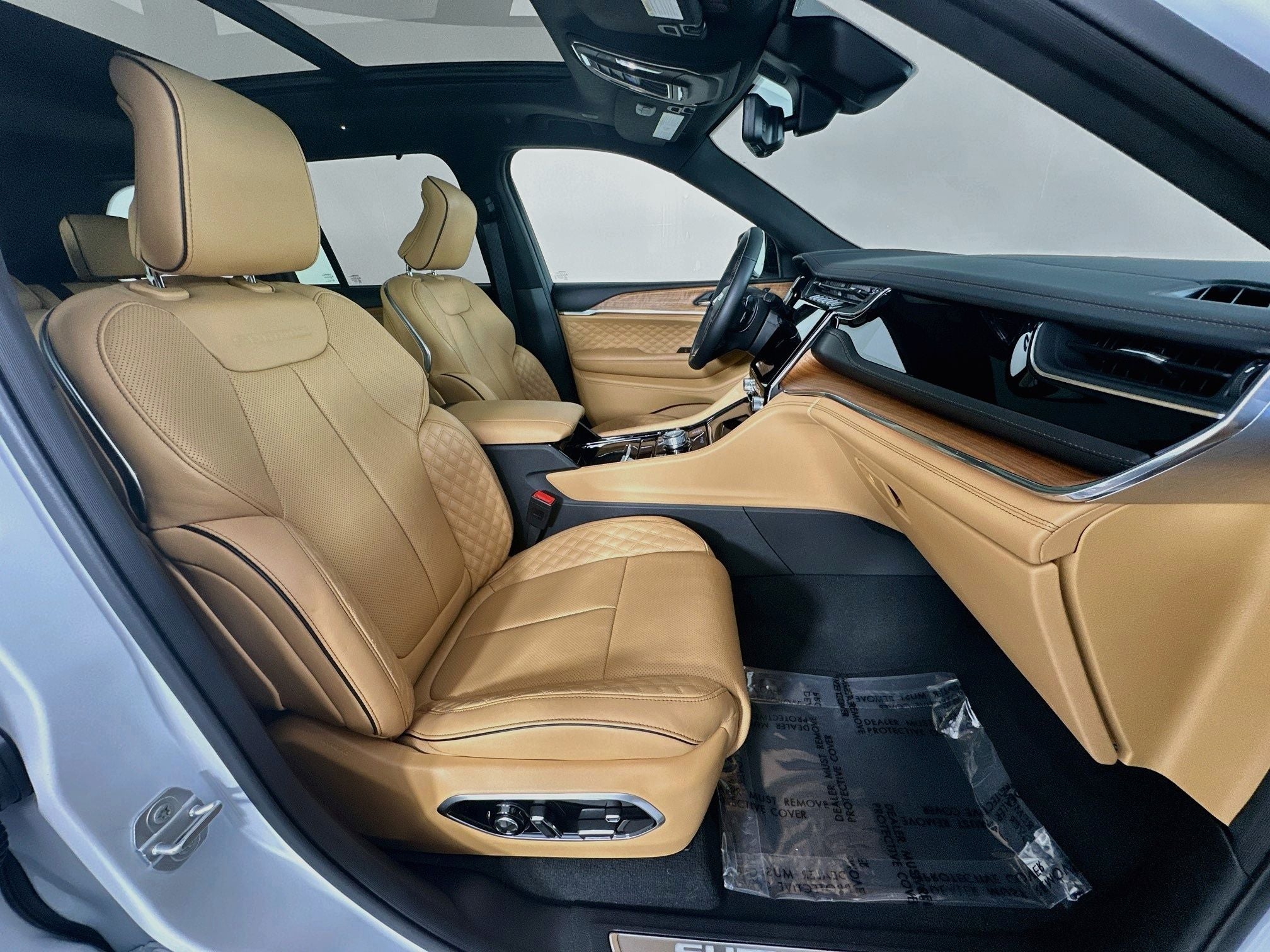 2025 Jeep Grand Cherokee Summit Reserve