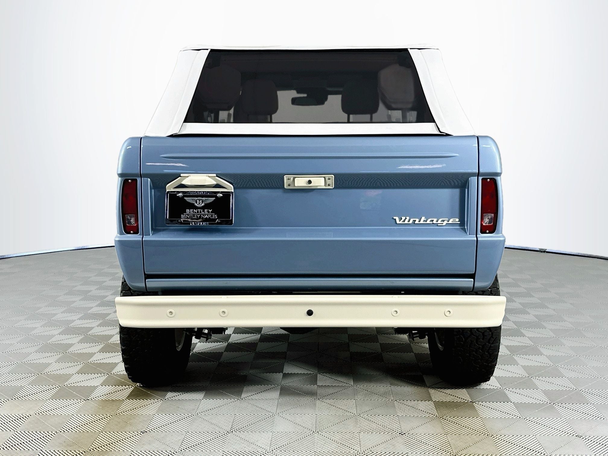 2025 Ford Bronco Vintage