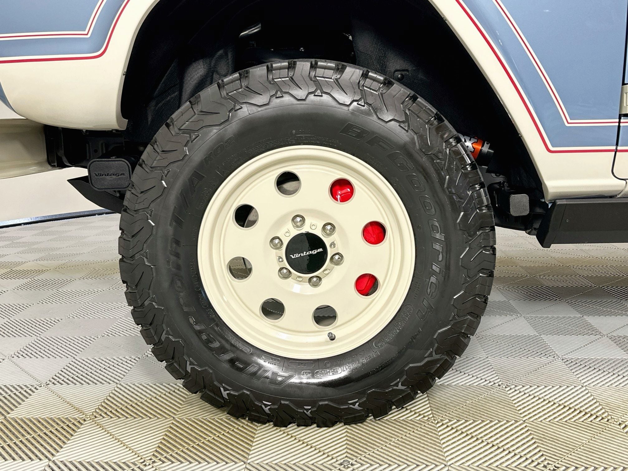 2025 Ford Bronco Vintage