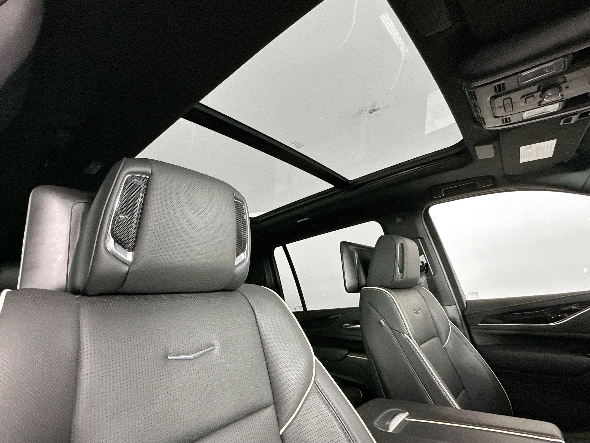 2024 Cadillac Escalade ESV Sport