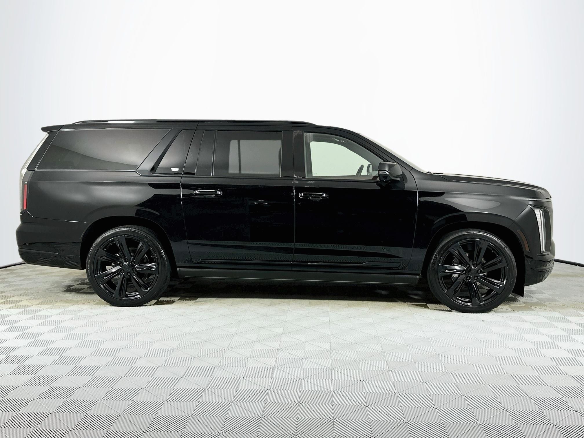 2025 Cadillac Escalade ESV Sport