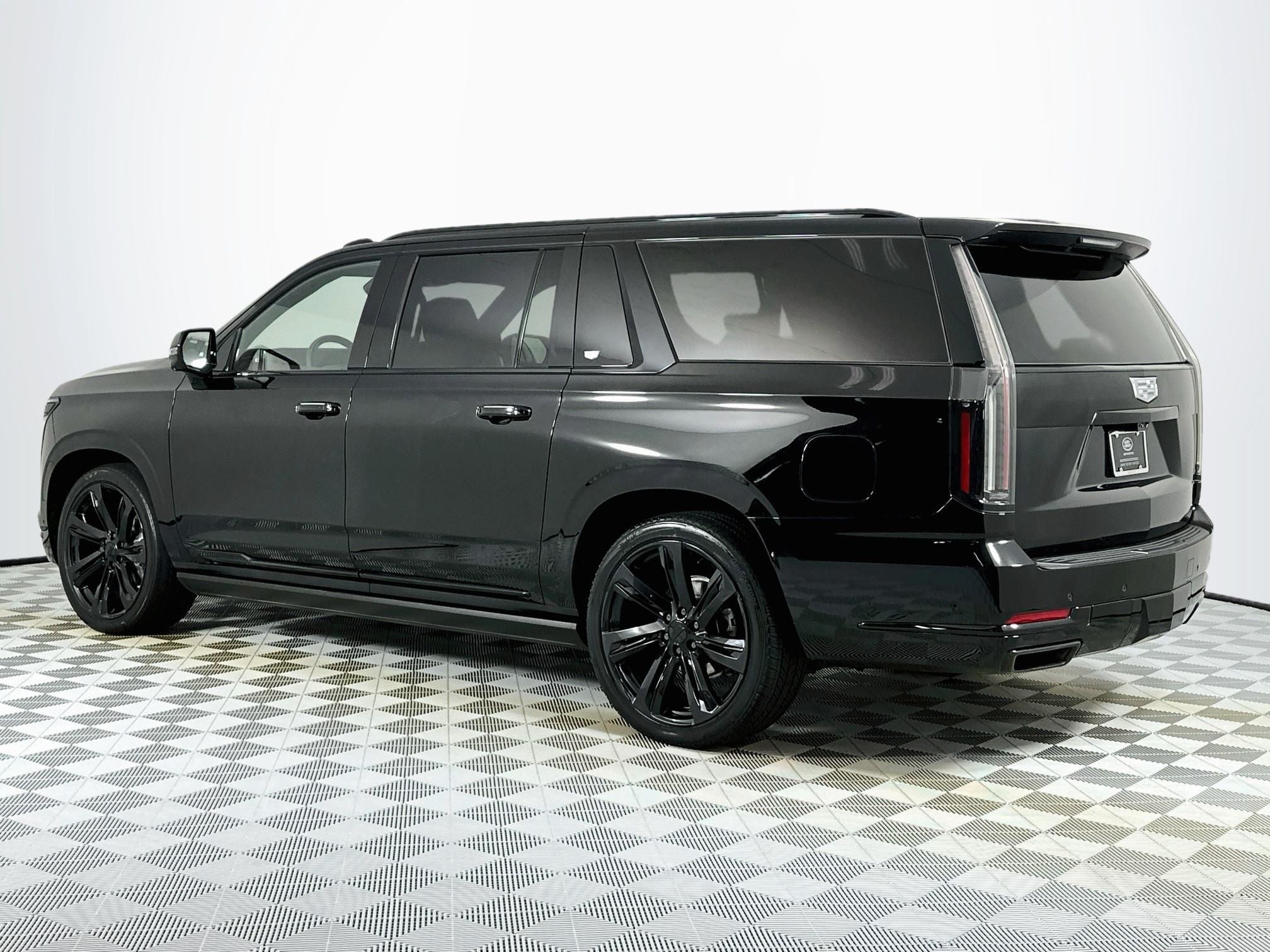 2025 Cadillac Escalade ESV Sport