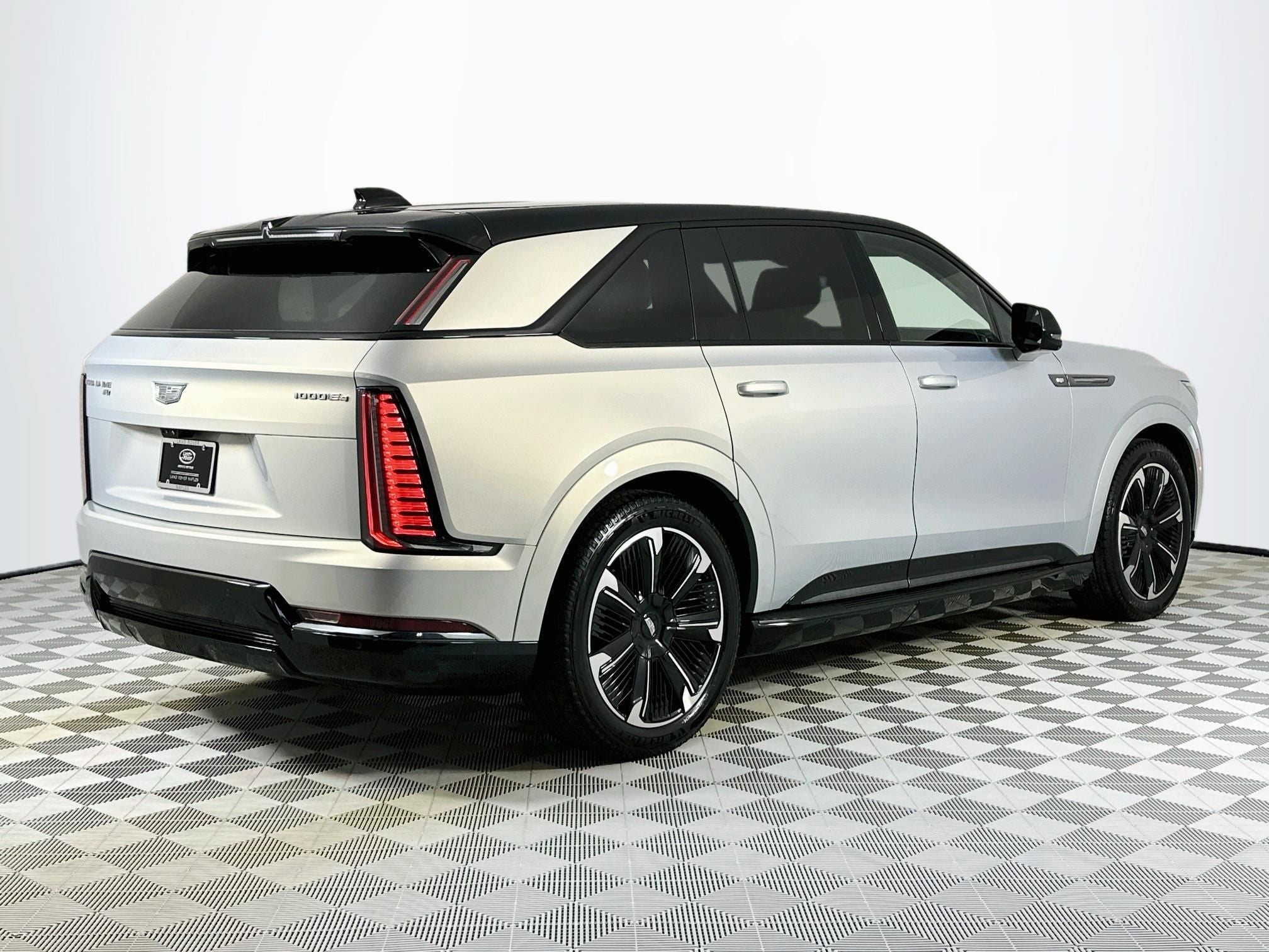 2025 Cadillac ESCALADE IQ Sport 1
