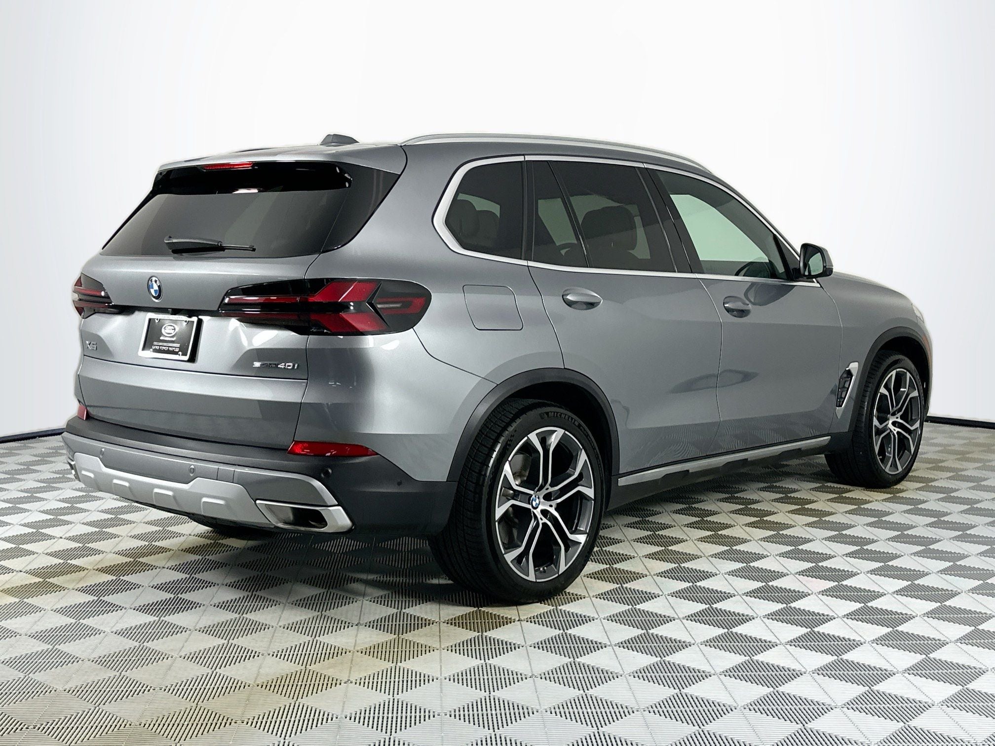 2025 BMW X5 sDrive40i
