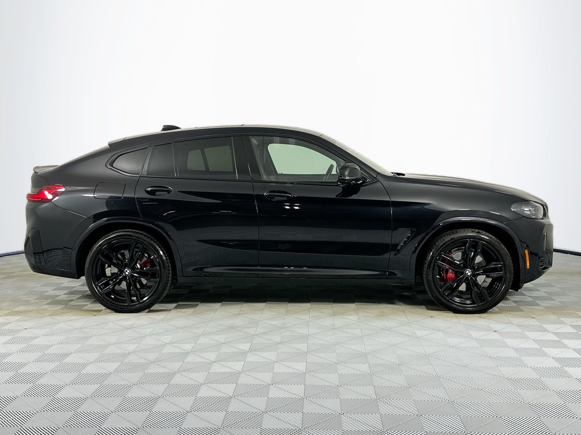 2024 BMW X4 M40i