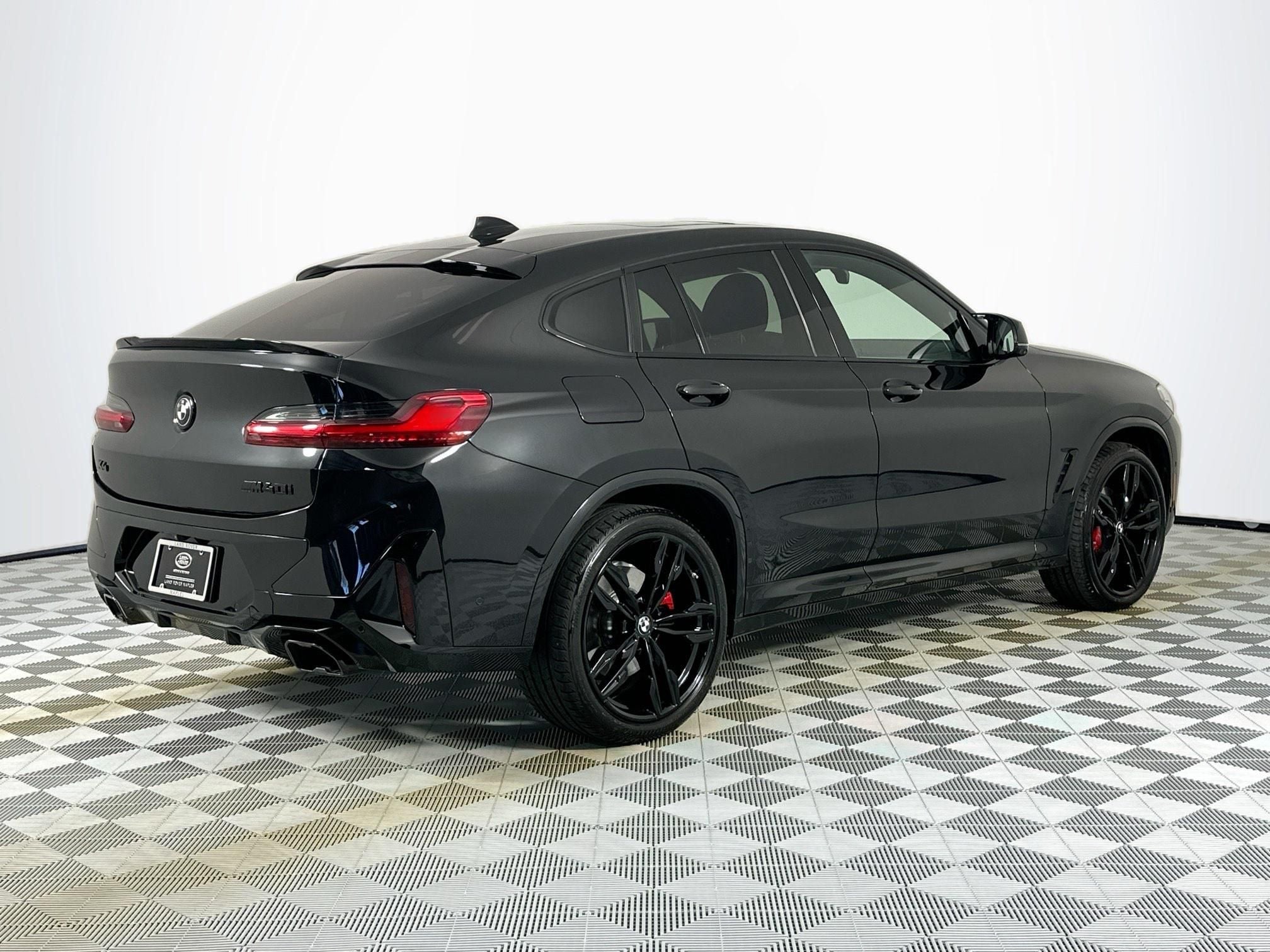 2024 BMW X4 M40i