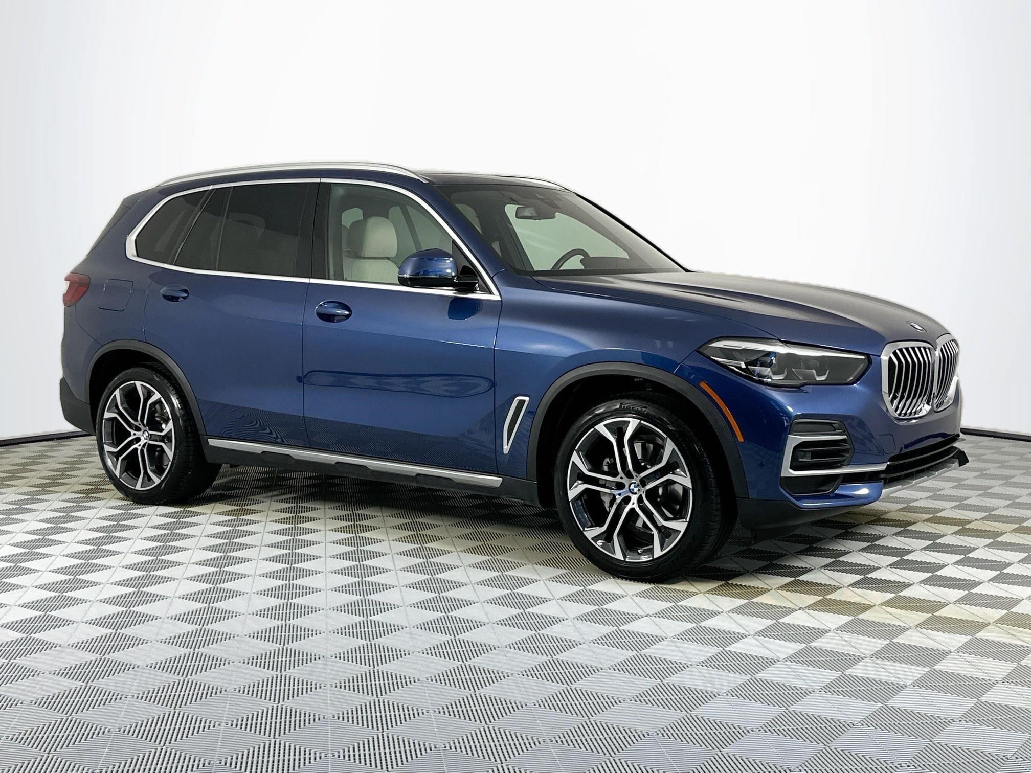 2023 BMW X5 sDrive40i