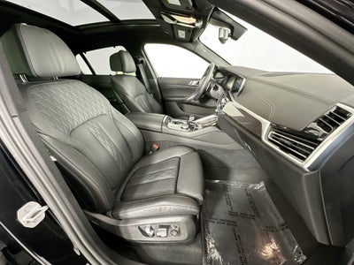 2023 BMW X6 M50i