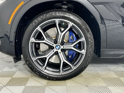 2023 BMW X6 M50i