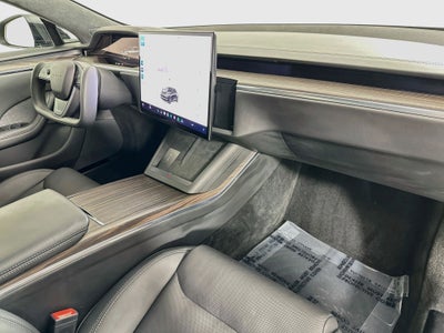 2022 Tesla Model S Base