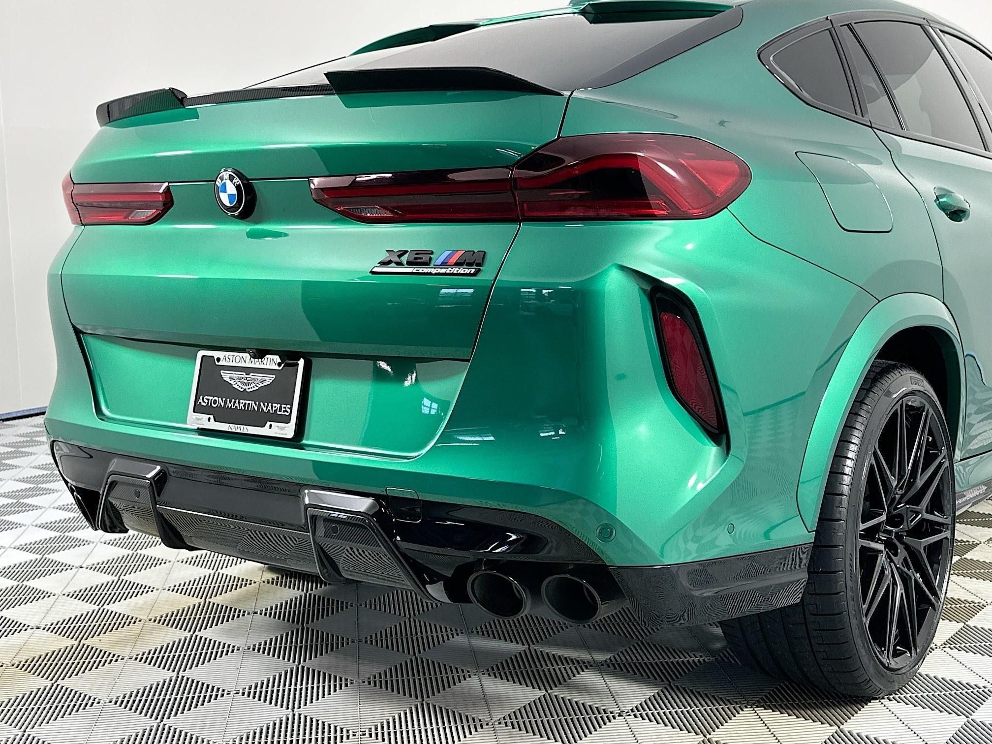 2025 BMW X6 M MP Full Exterior Carbon Pack