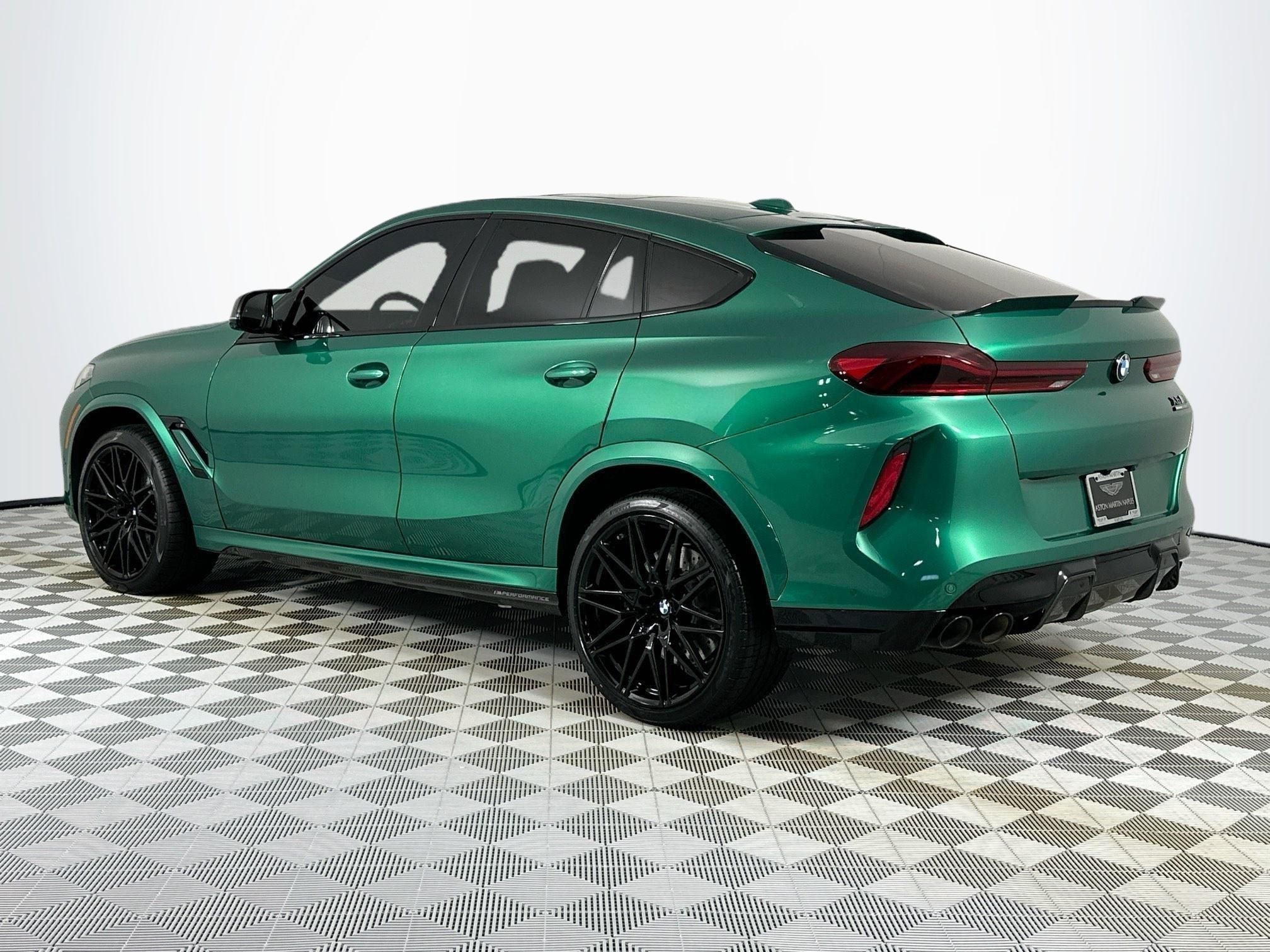 2025 BMW X6 M MP Full Exterior Carbon Pack