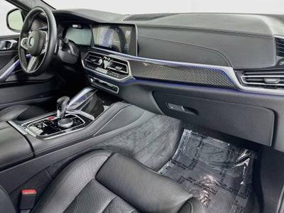 2023 BMW X6 M Base