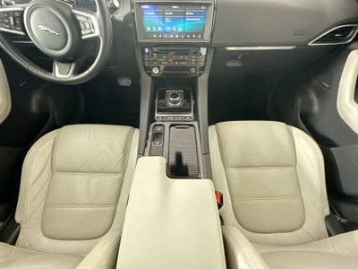2019 Jaguar F-PACE 30t Prestige