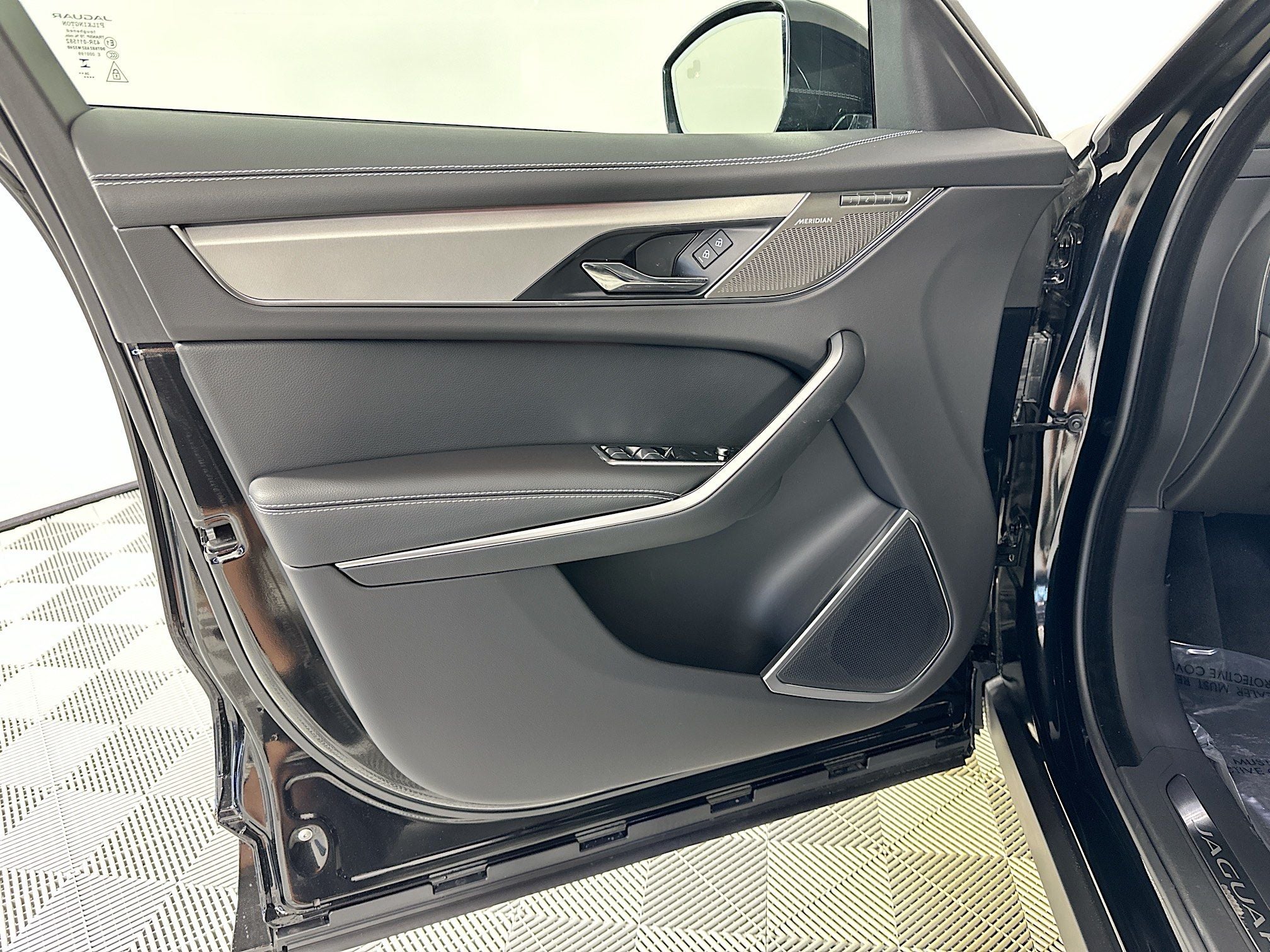 2026 Jaguar F-PACE P250 R-Dynamic S