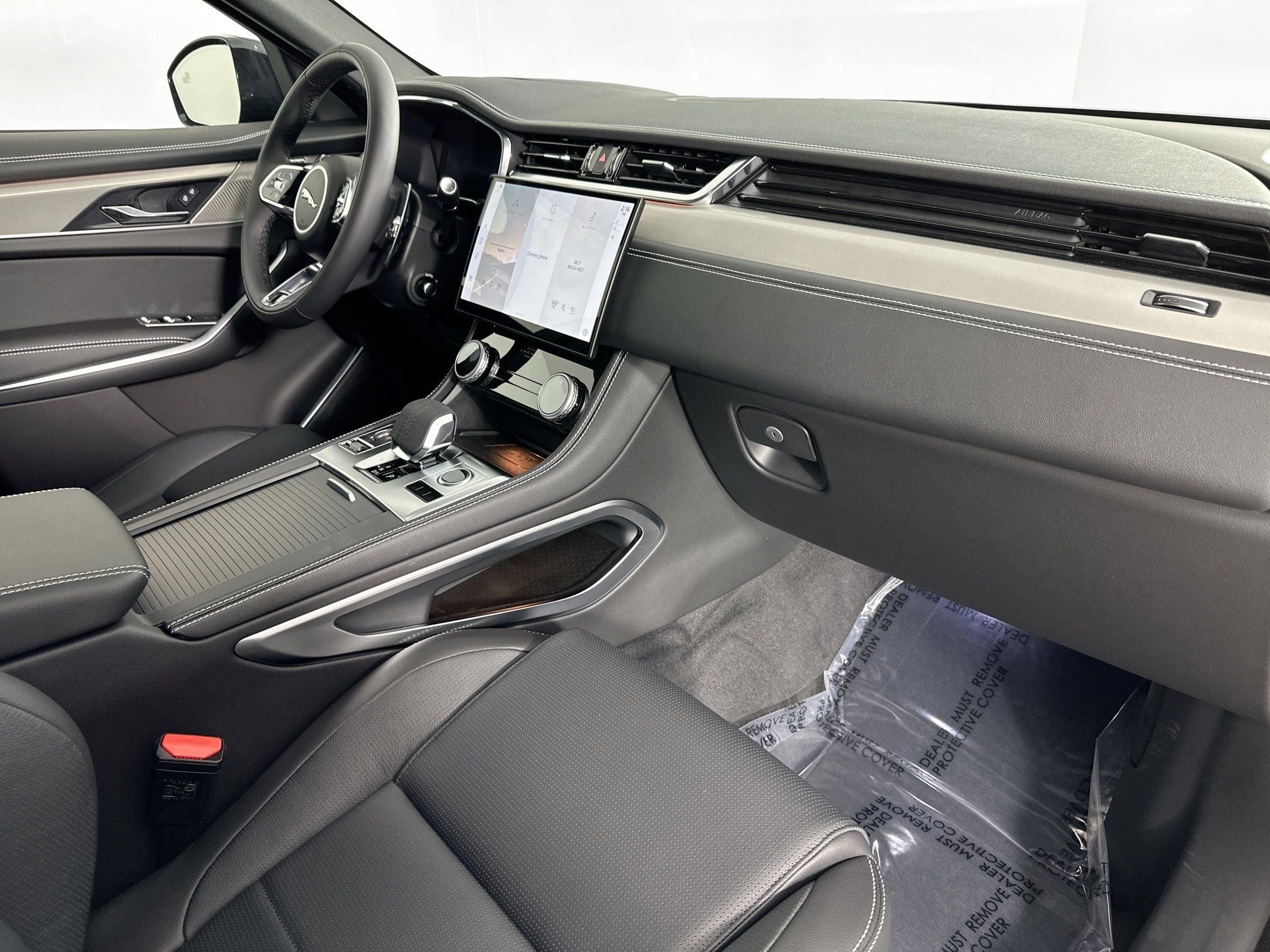 2026 Jaguar F-PACE P250 R-Dynamic S