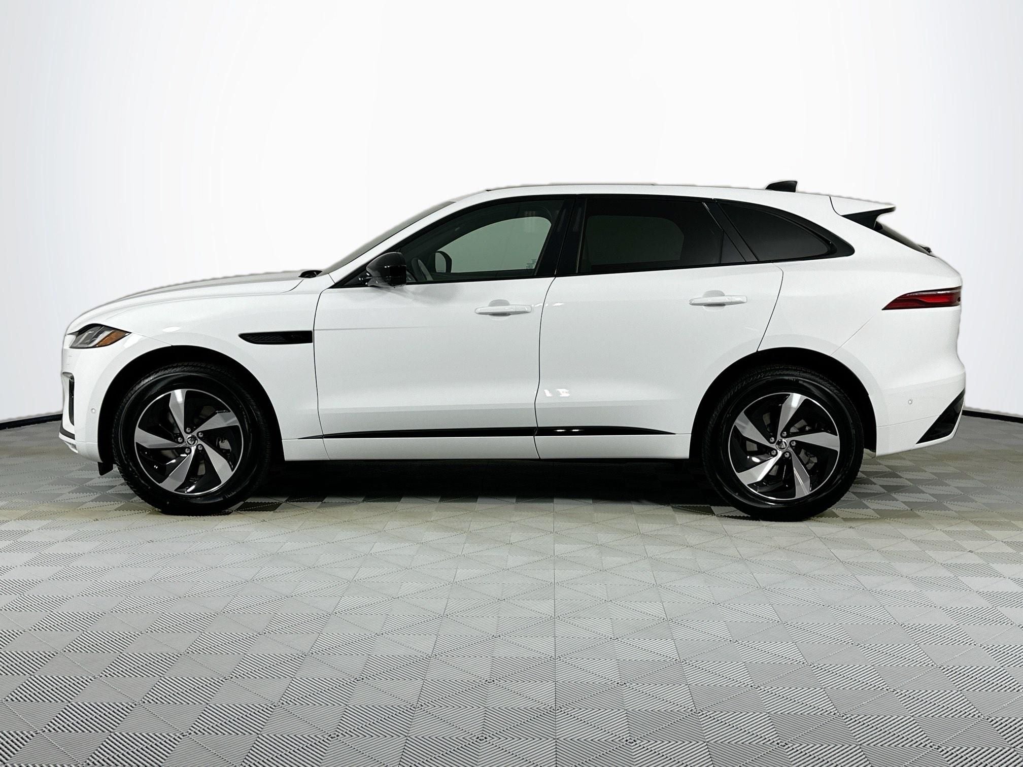 2026 Jaguar F-PACE P250 R-Dynamic S