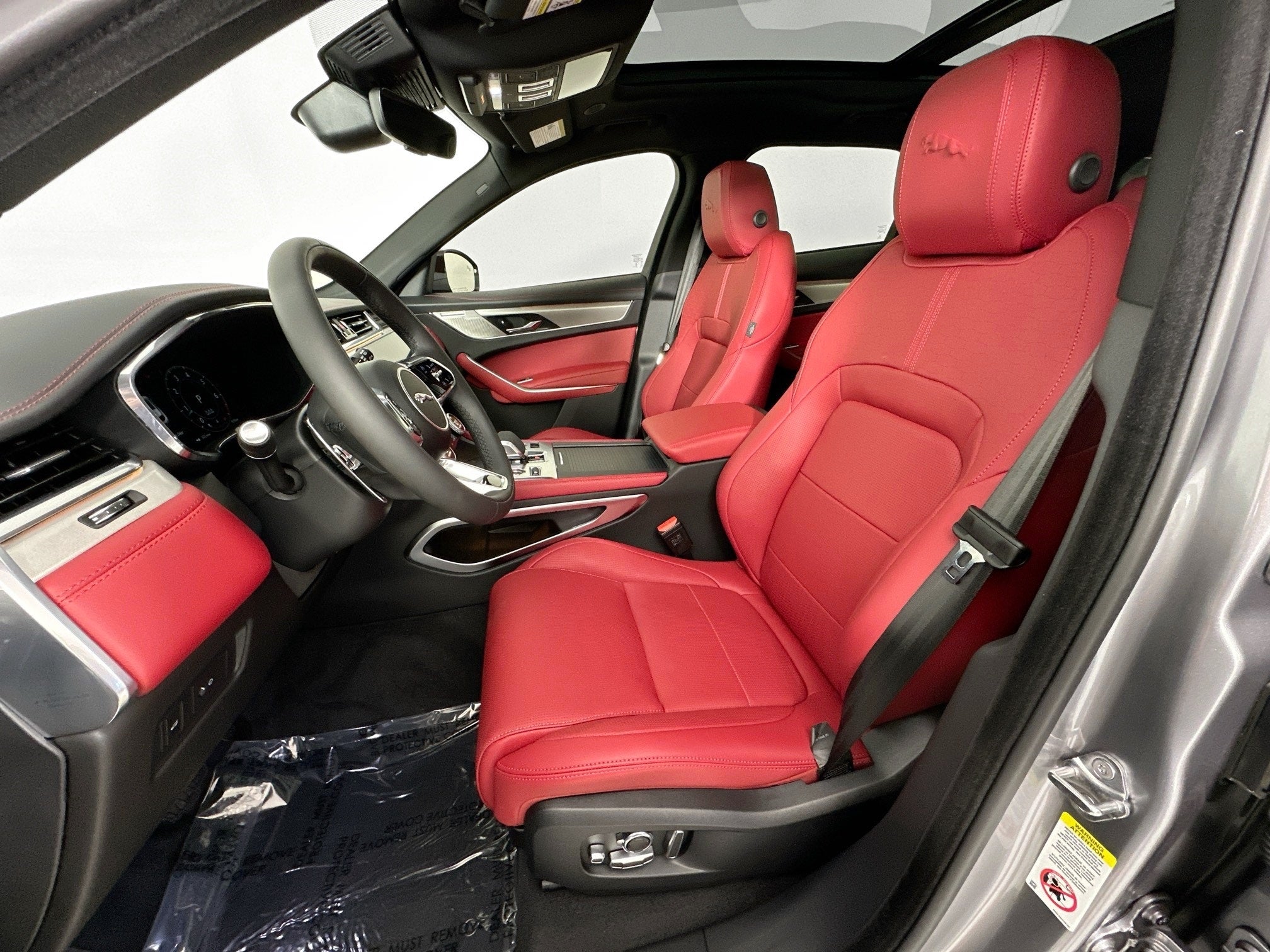 2025 Jaguar F-PACE P250 R-Dynamic S