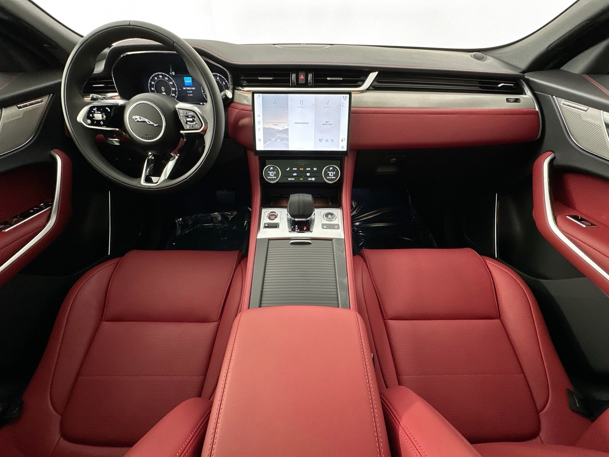 2025 Jaguar F-PACE P250 R-Dynamic S