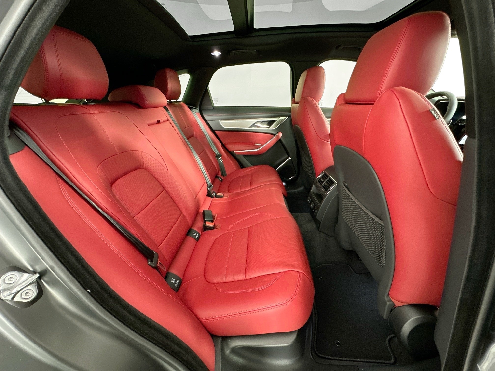 2025 Jaguar F-PACE P250 R-Dynamic S