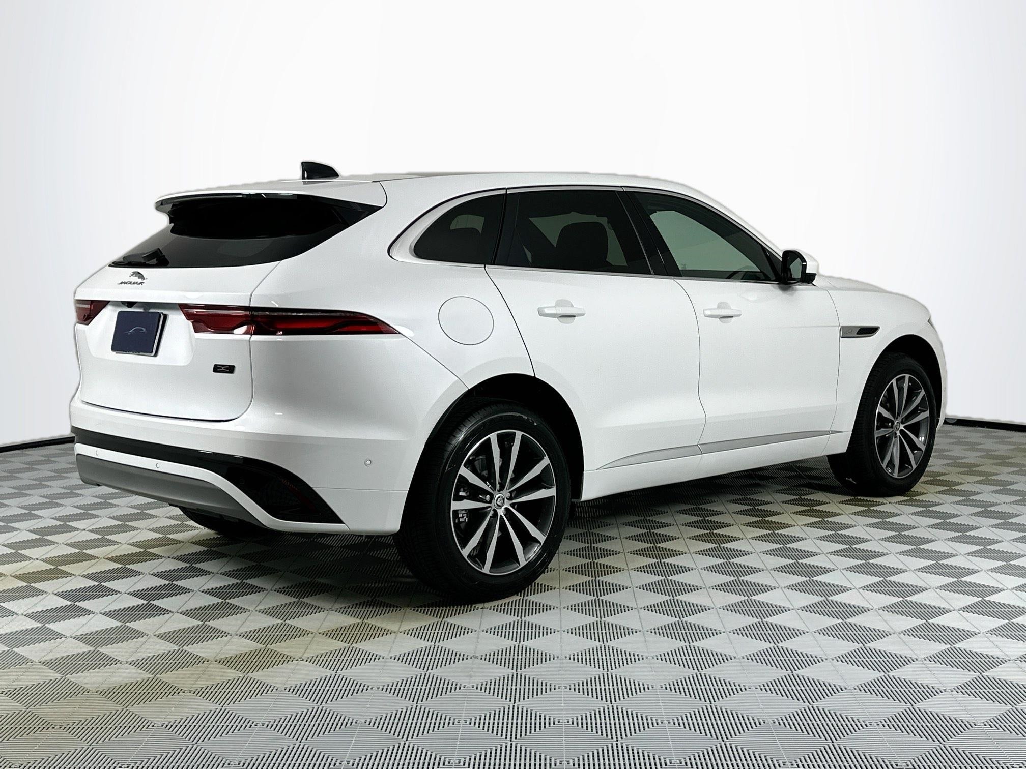 2026 Jaguar F-PACE P250 R-Dynamic S