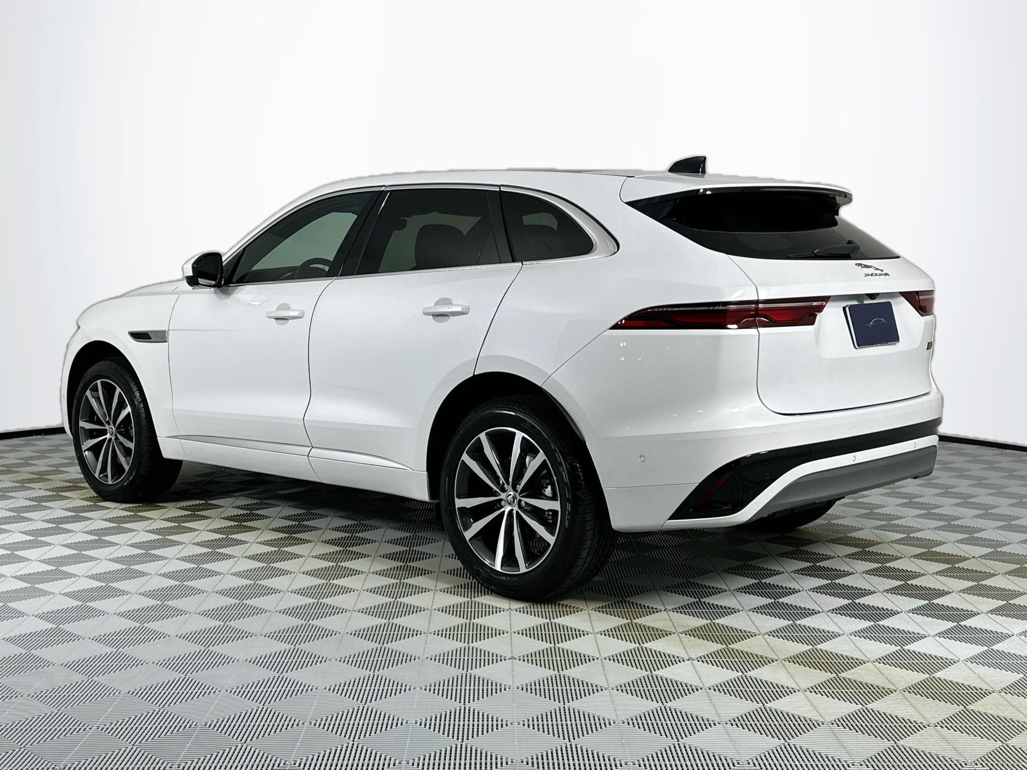 2026 Jaguar F-PACE P250 R-Dynamic S