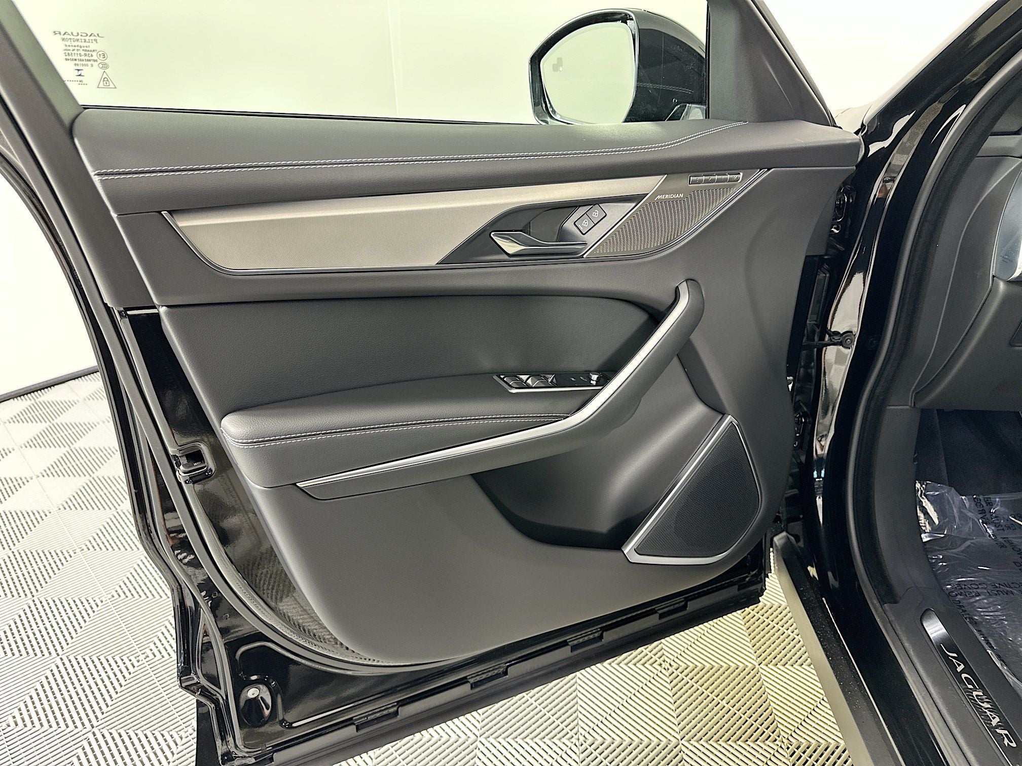 2026 Jaguar F-PACE P250 R-Dynamic S