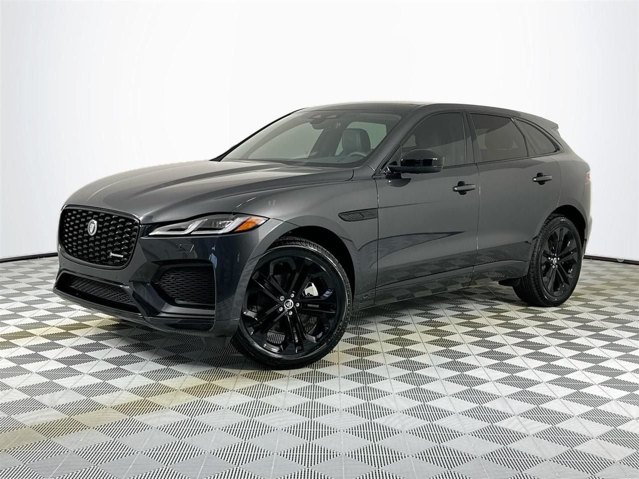 2025 Jaguar F-PACE P250 R-Dynamic S