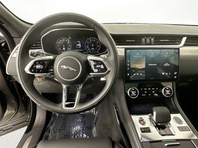 2025 Jaguar F-PACE P250 R-Dynamic S