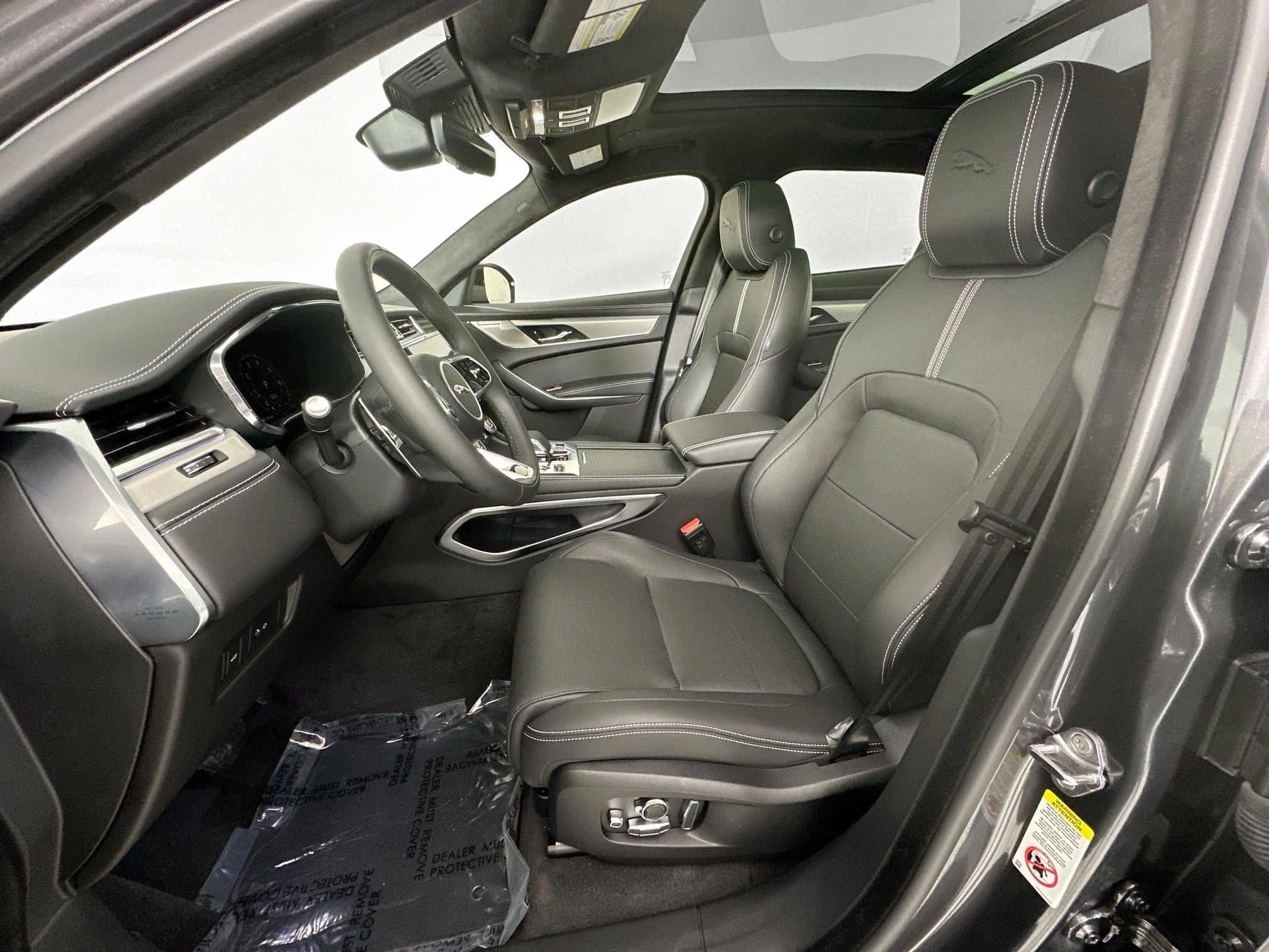 2025 Jaguar F-PACE P250 R-Dynamic S