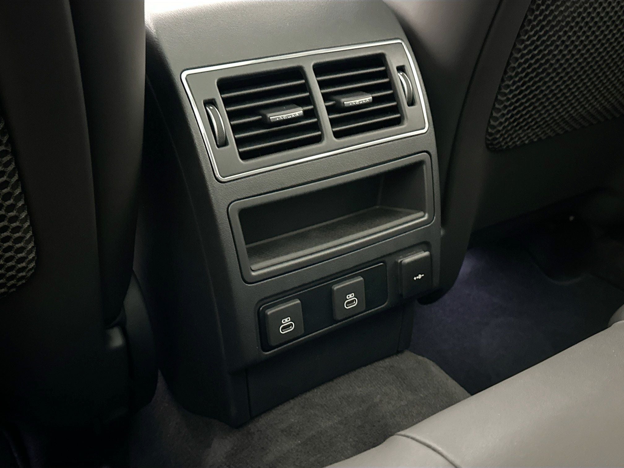 2025 Jaguar F-PACE P250 R-Dynamic S