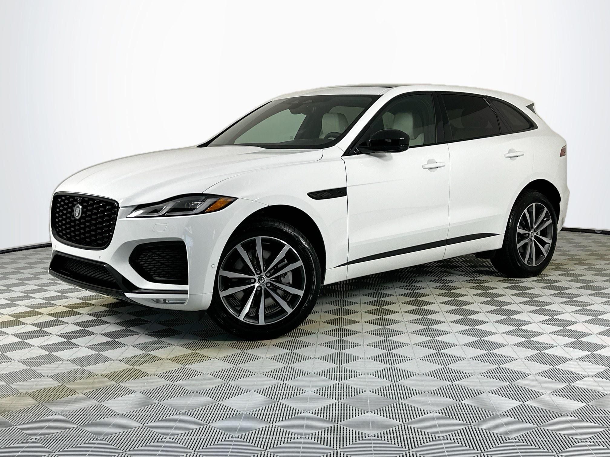 2026 Jaguar F-PACE P250 R-Dynamic S