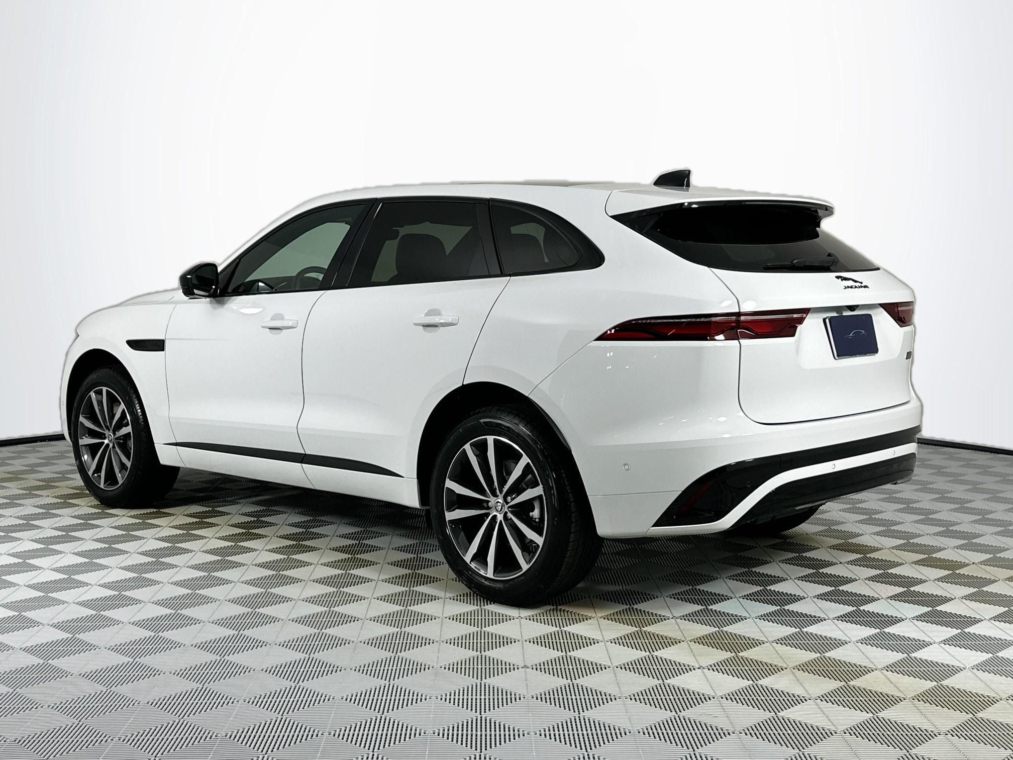 2026 Jaguar F-PACE P250 R-Dynamic S