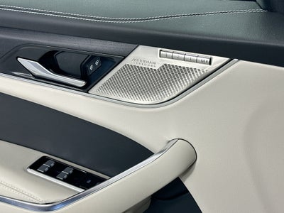 2024 Jaguar F-PACE P400 R-Dynamic S