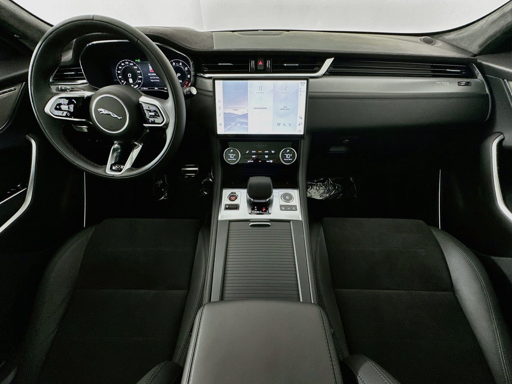 2026 Jaguar F-PACE SVR