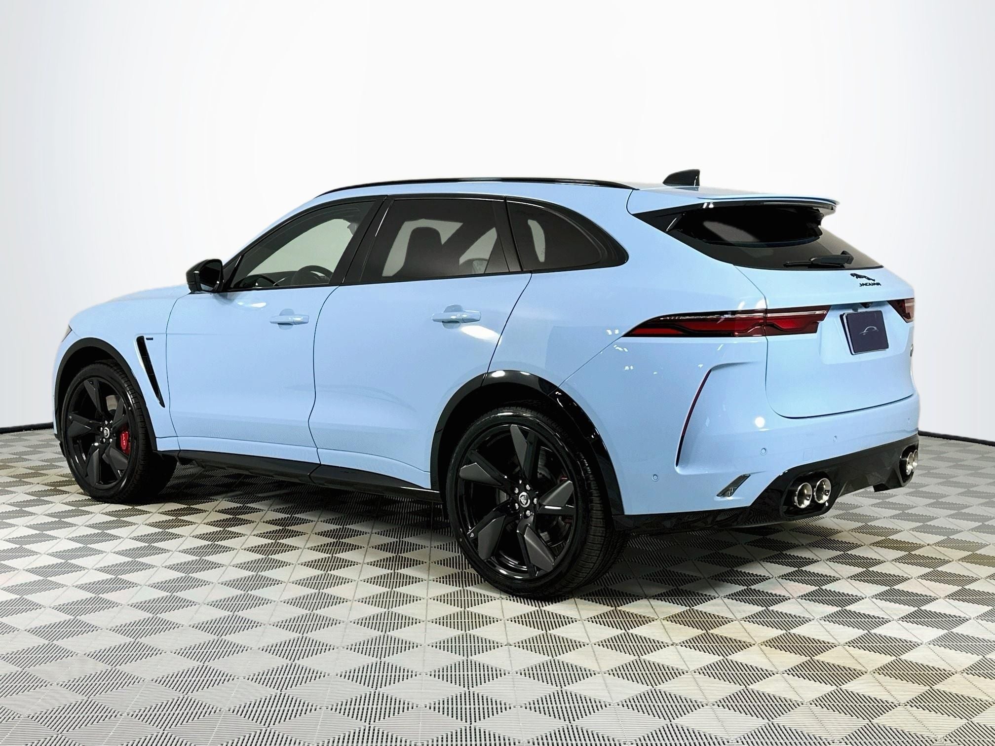 2026 Jaguar F-PACE SVR