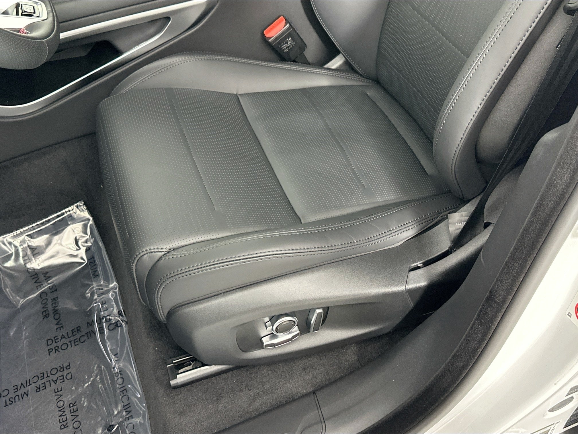 2026 Jaguar F-PACE SVR