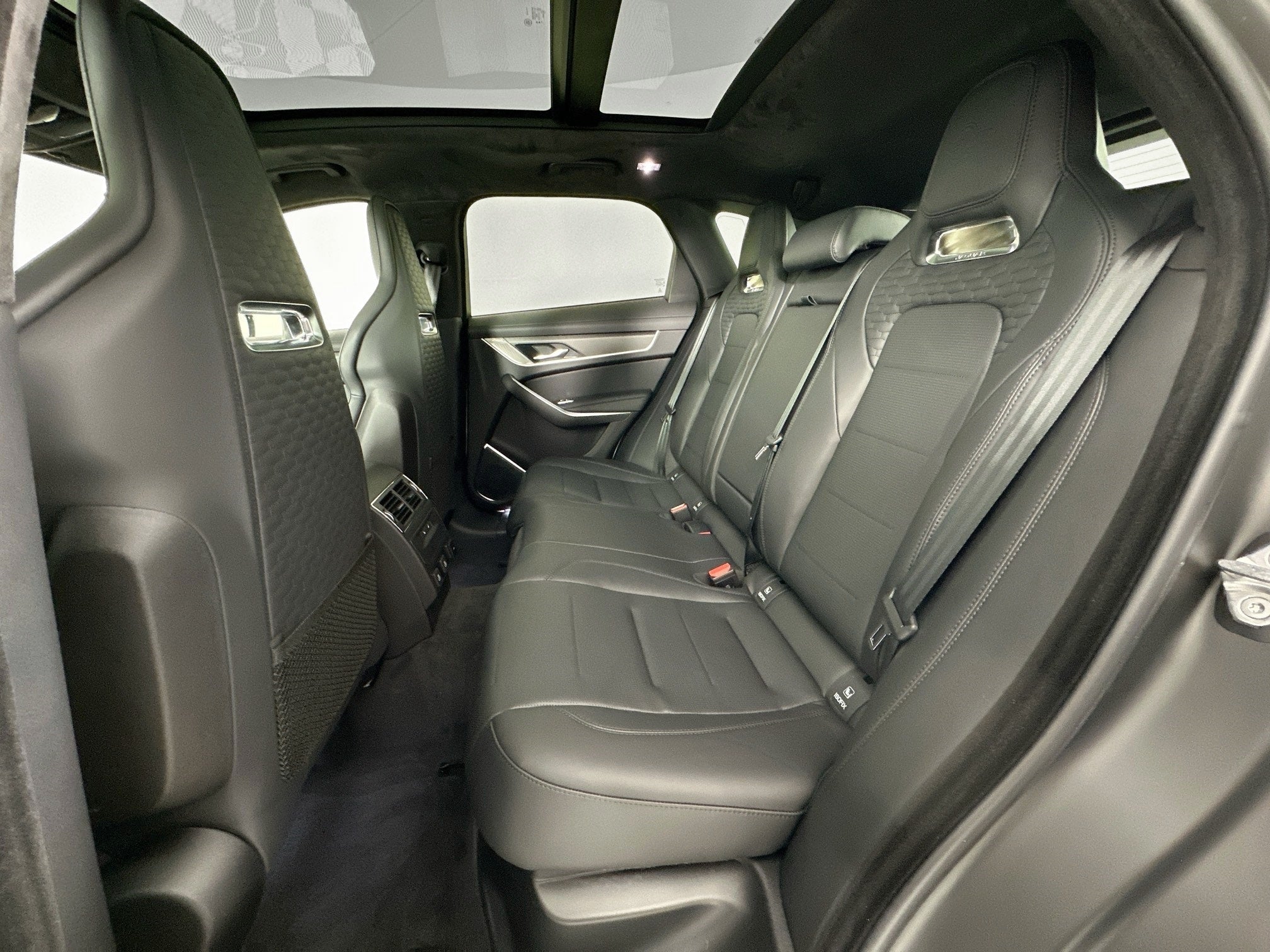 2026 Jaguar F-PACE SVR