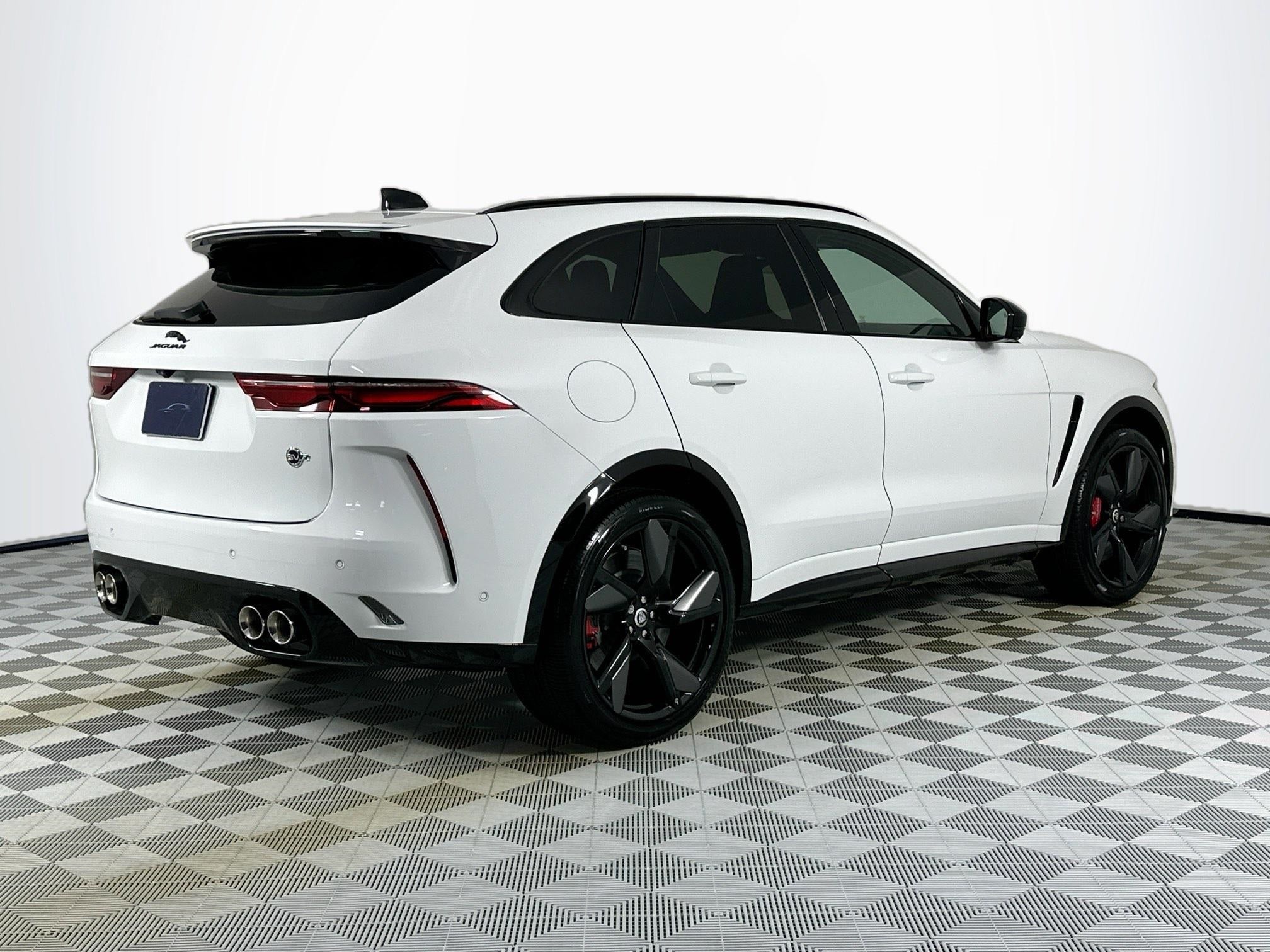 2026 Jaguar F-PACE SVR