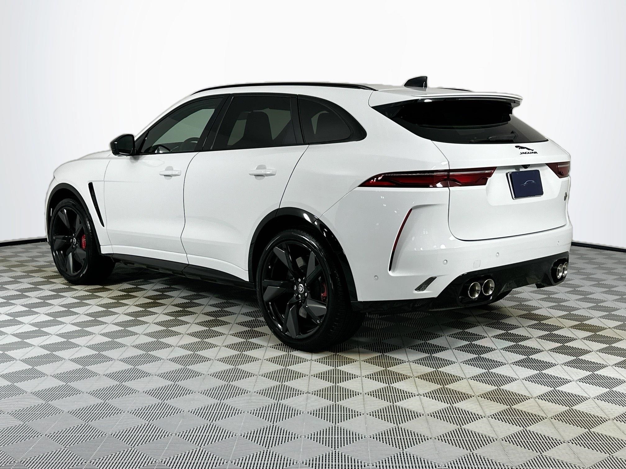 2026 Jaguar F-PACE SVR