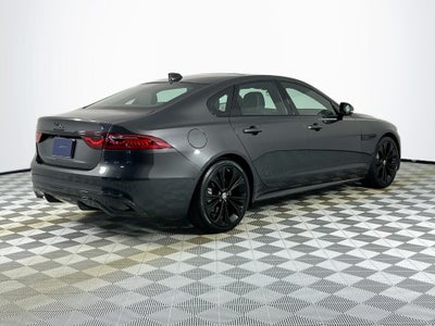 2024 Jaguar XF R-Dynamic SE