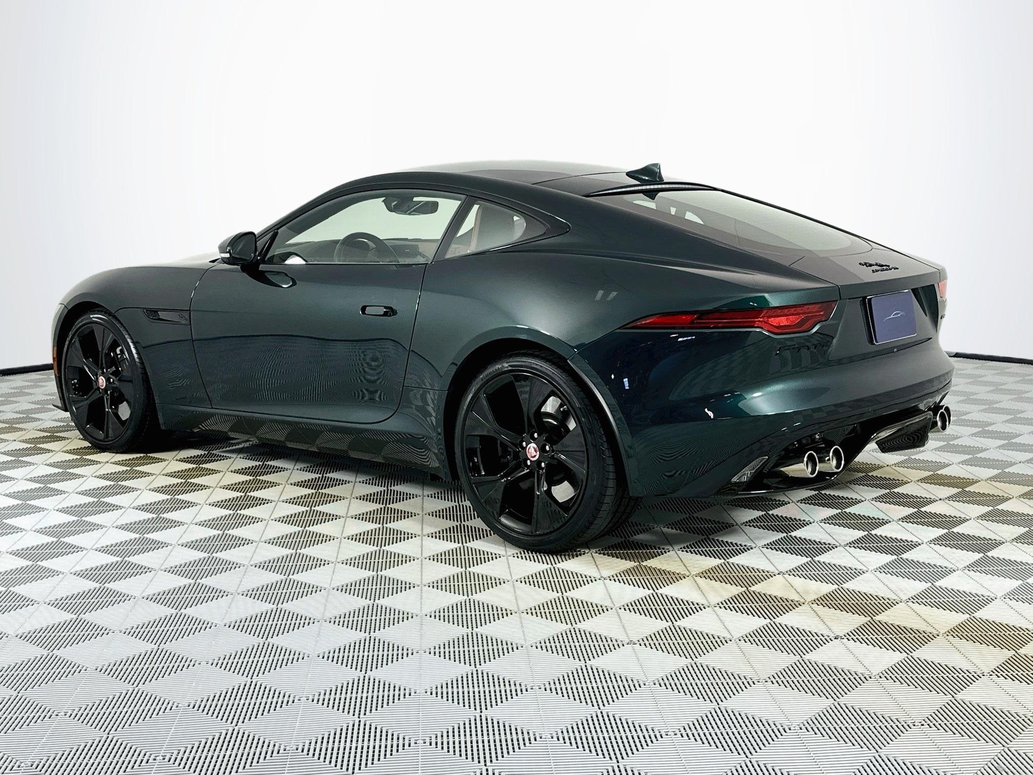 2022 Jaguar F-TYPE P450