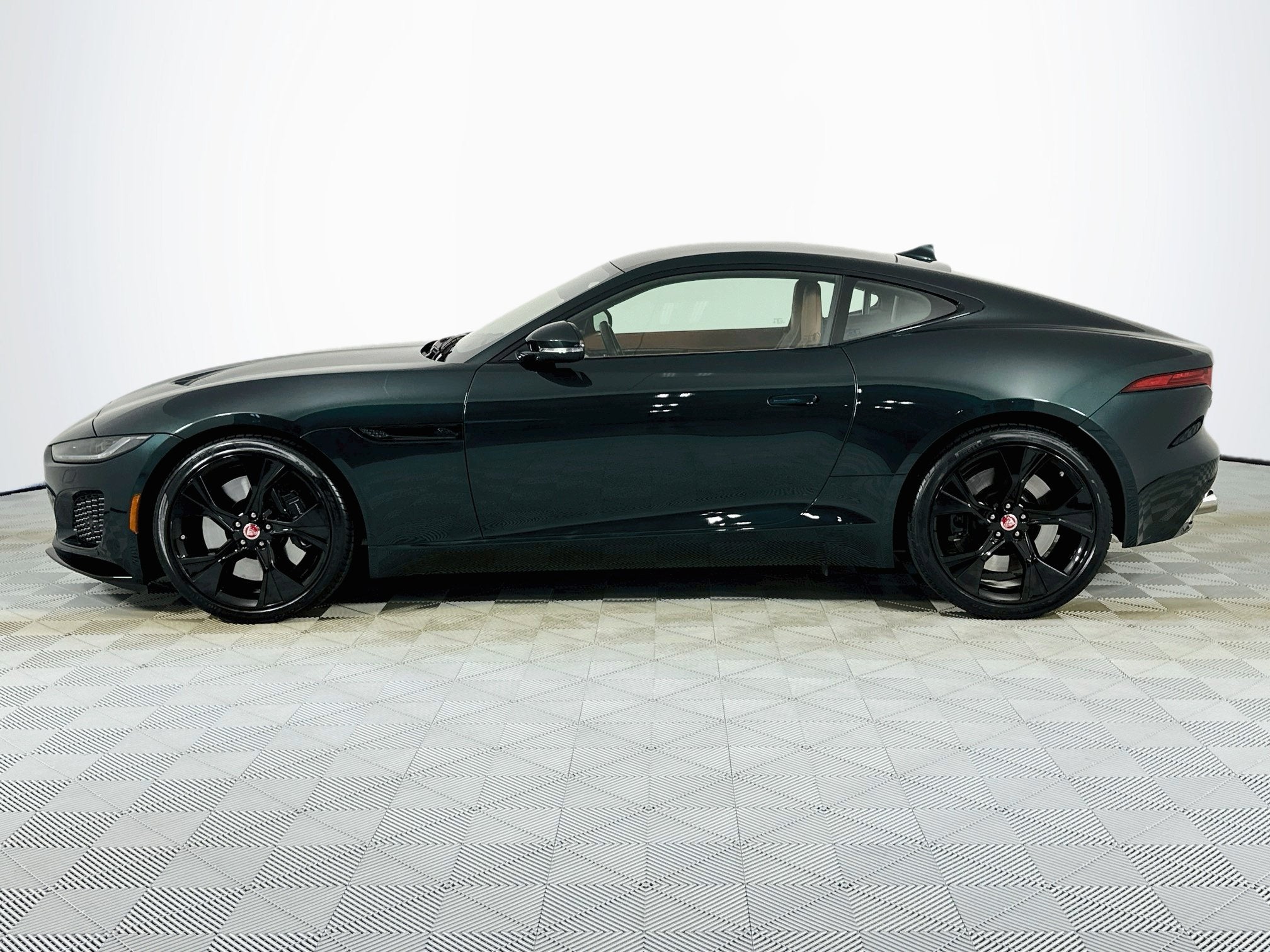 2022 Jaguar F-TYPE P450