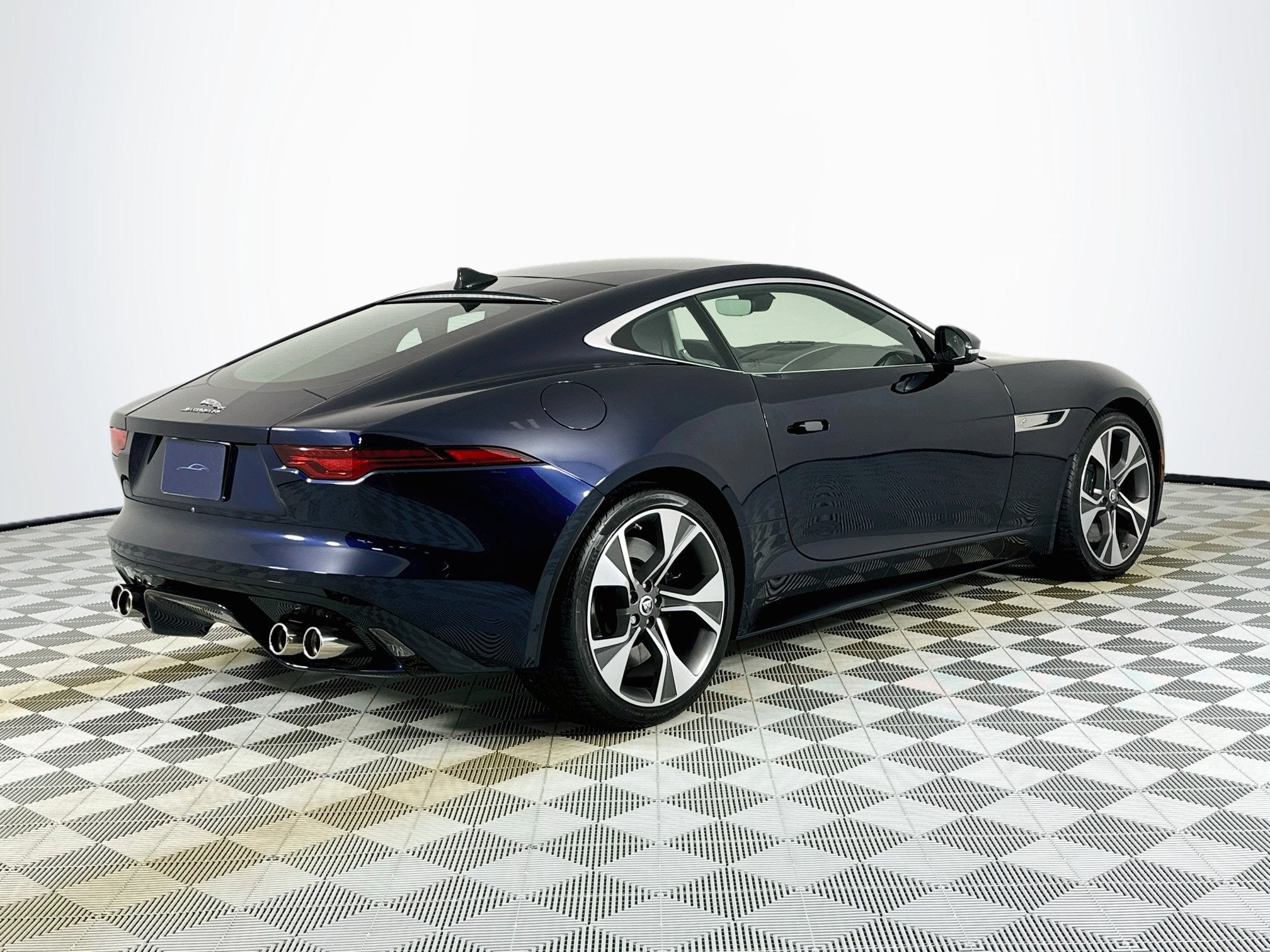 2024 Jaguar F-TYPE P450