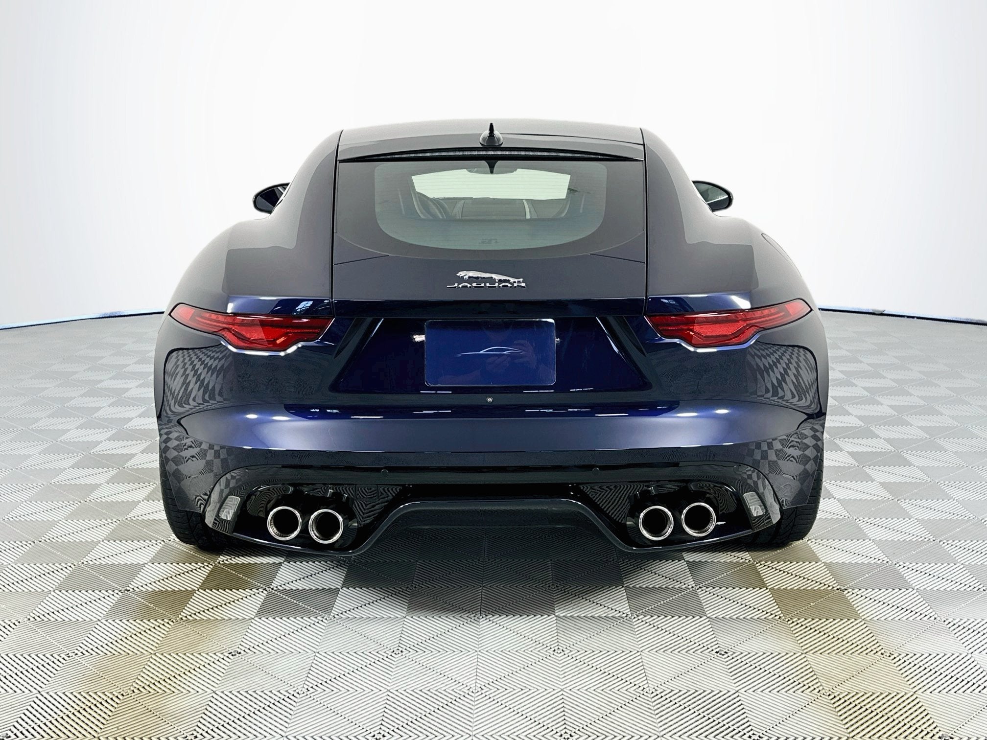 2024 Jaguar F-TYPE P450