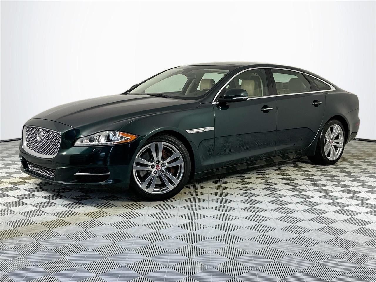 2014 Jaguar XJ XJL Portfolio's photo