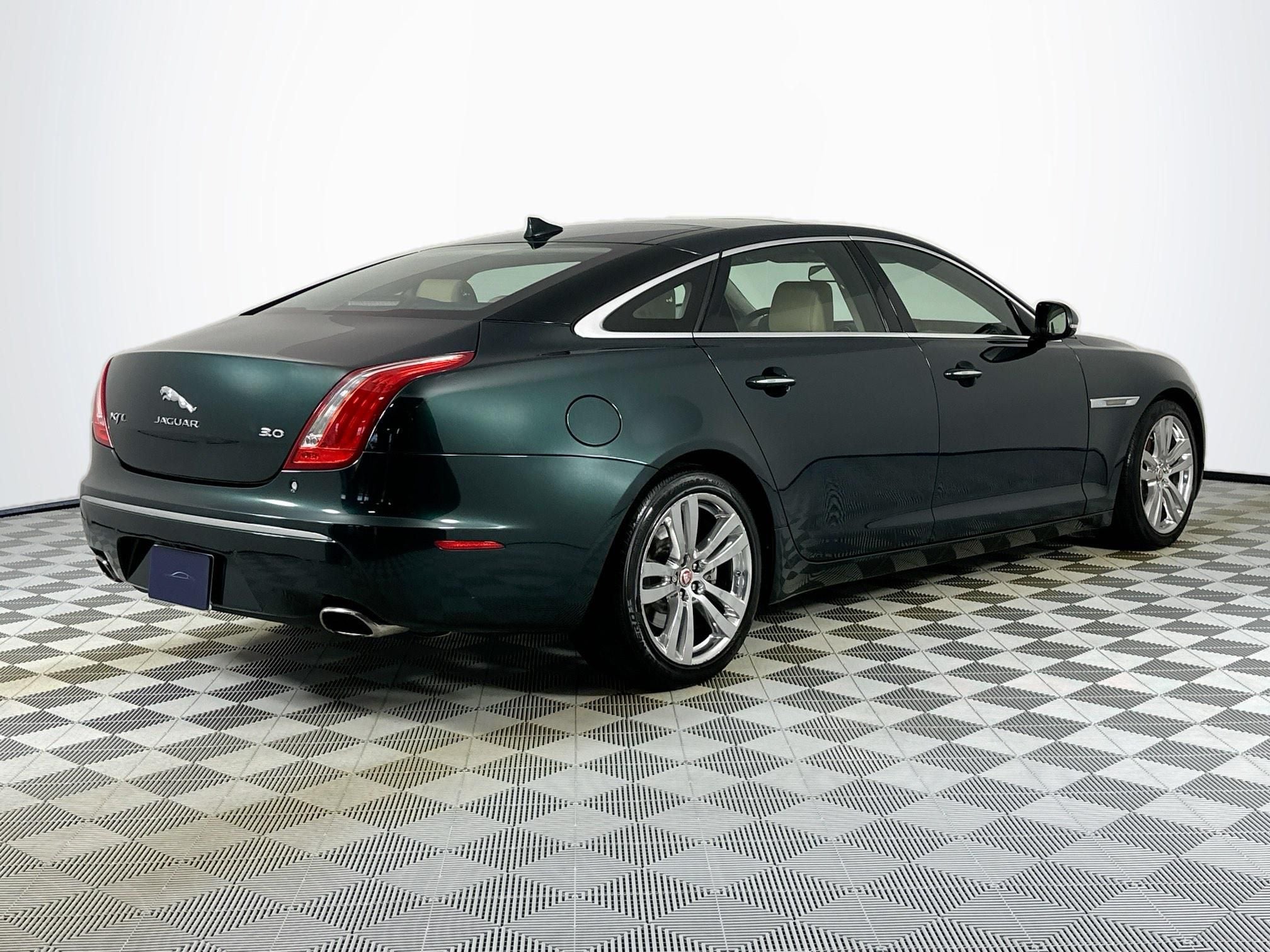 2014 Jaguar XJ XJL Portfolio